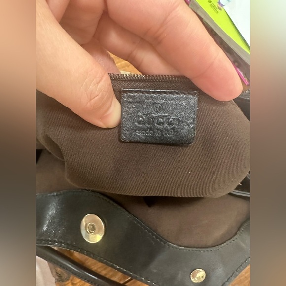 GUCCI GG Canvas Sukey Purse - Picture 11 of 14